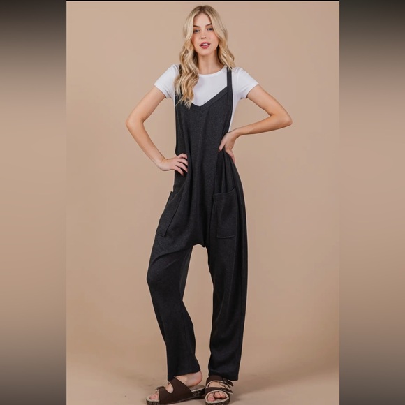 Favorite Boho Yarn dye striped sleeveless casual romper Jumpsuit - Picture 1 of 5